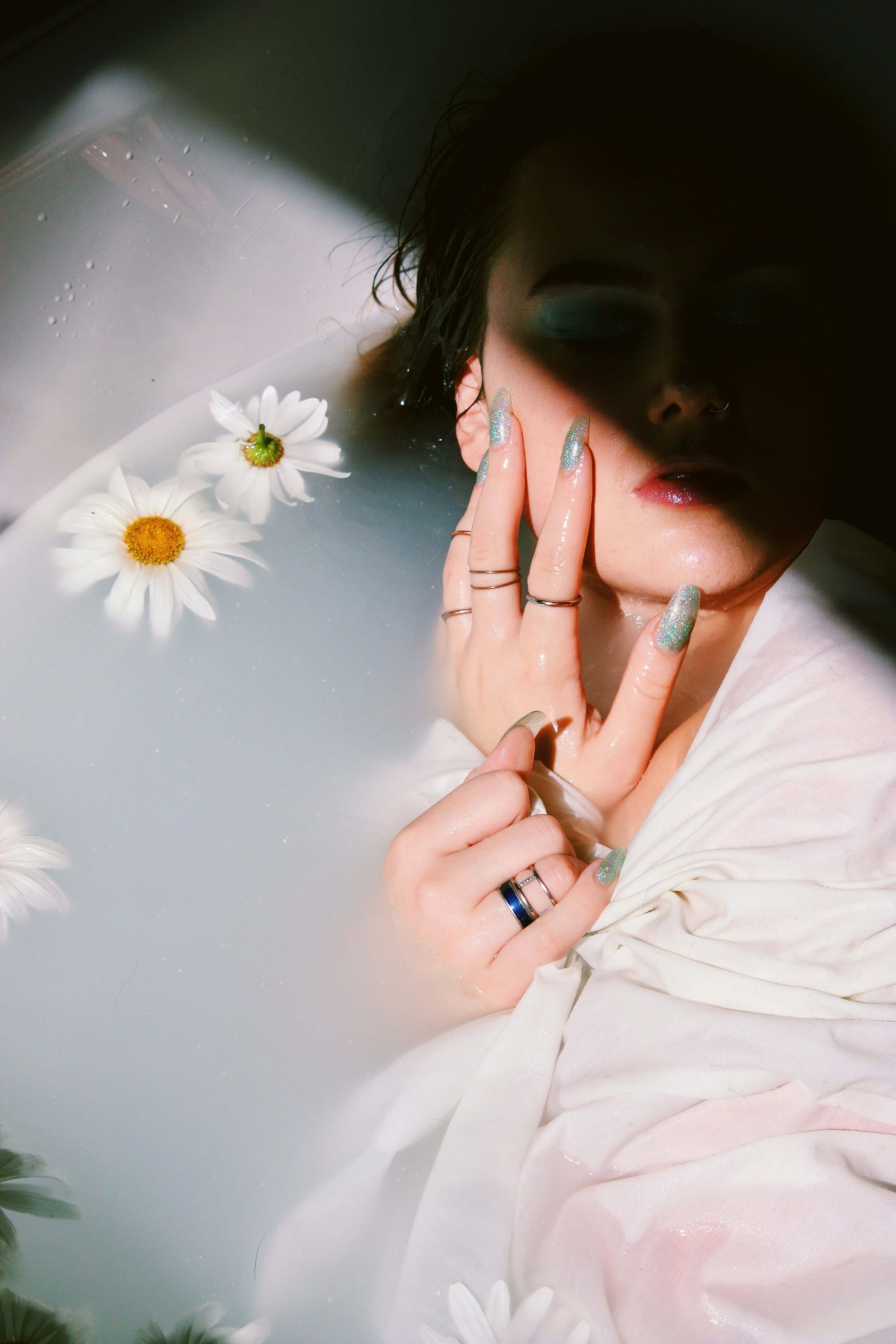 다음 반짝임을 디자인하세요